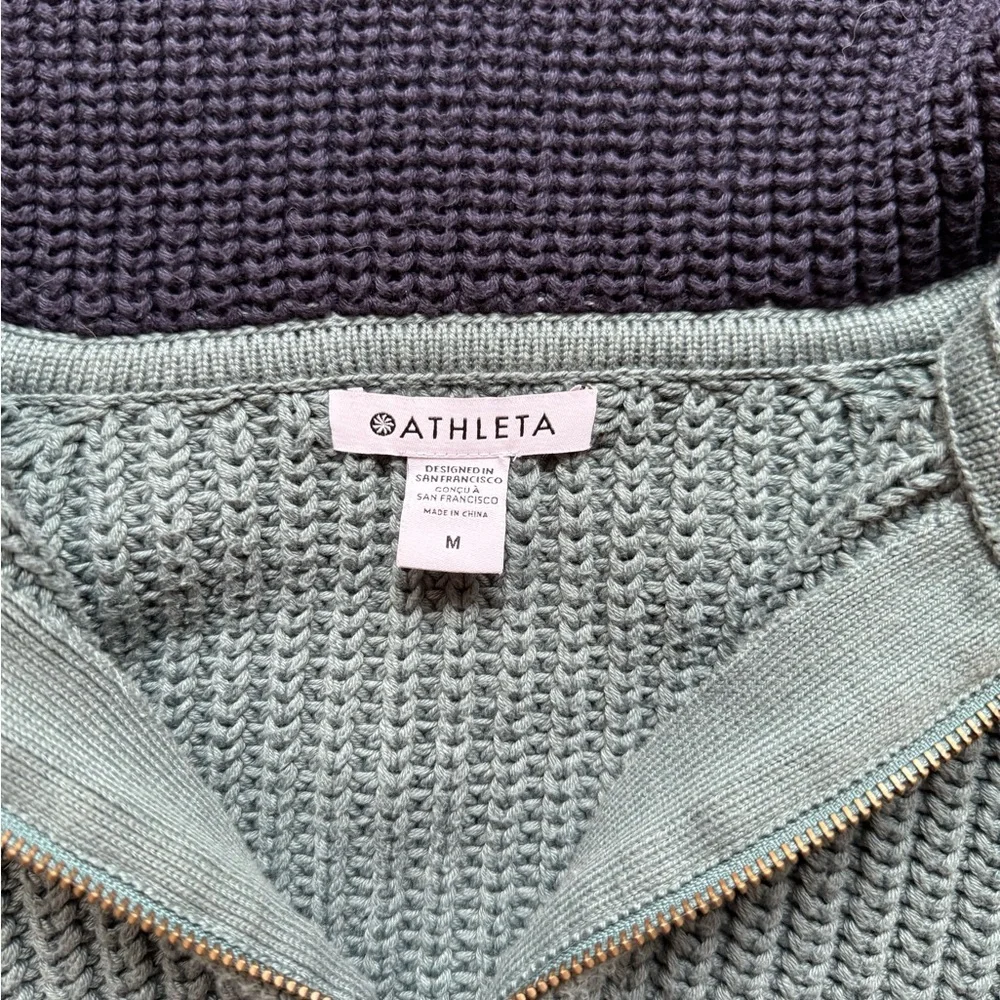 Athleta Alder Women’s Sweater Teal and Navy Blue sz: Medium - Picture 4 of 5